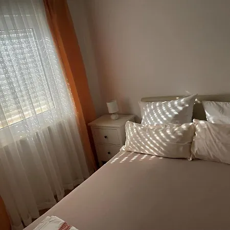Nasi Apartman *